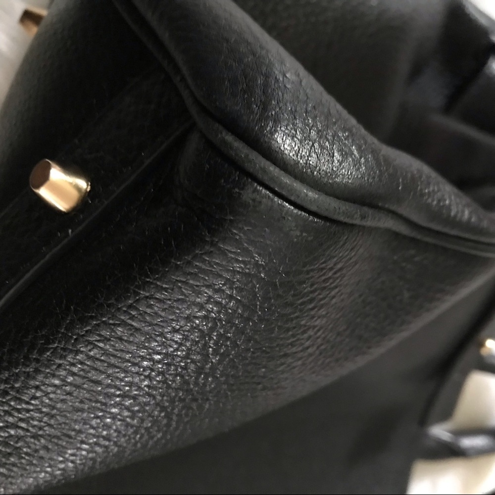 moschino bag - Picture 4 of 8